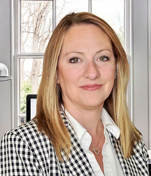 Angela Poppe, CFO of Icon Luxury Group Profile